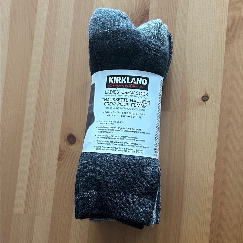 Kirkland Signature Ladies' Merino Wool Black and Gray Crew Socks pack of 4